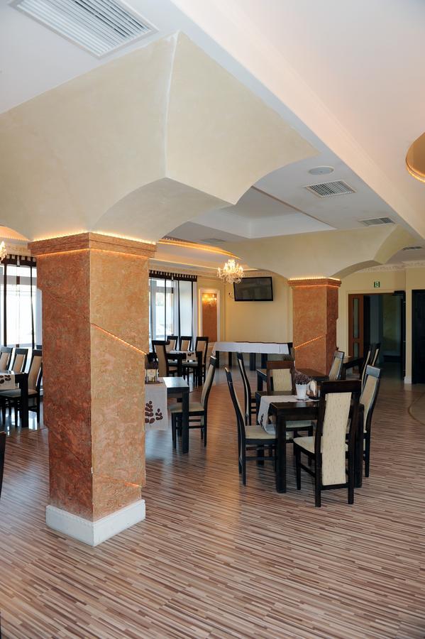 Restauracja Hotel Imperial Jasło Εξωτερικό φωτογραφία